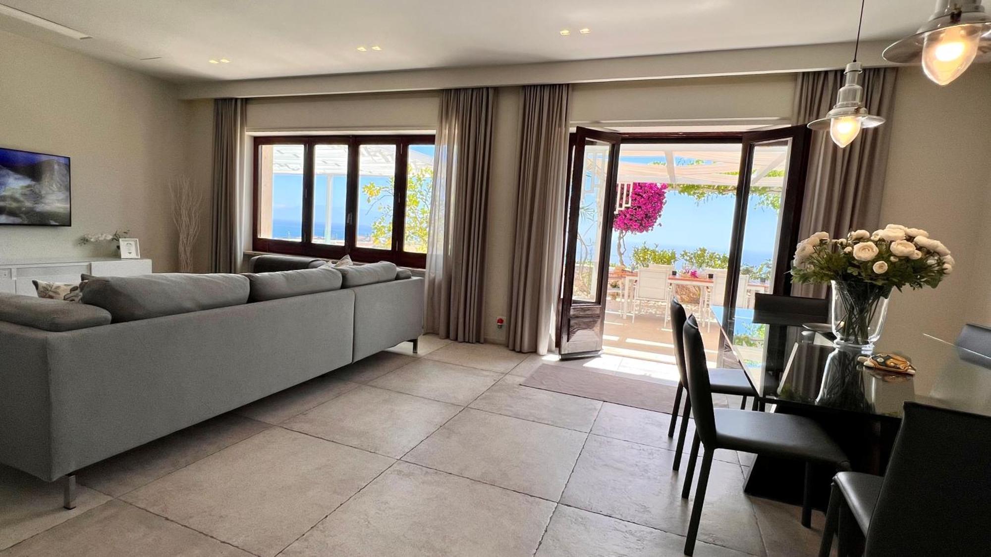 Villa Mediterranea, Taormina, Private Pool & Sea View *